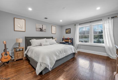 36 Clearwater Drive Hohokus NJ 07423