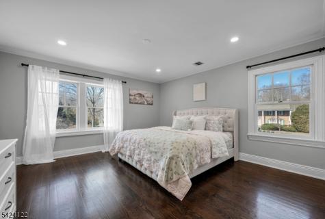 36 Clearwater Drive Hohokus NJ 07423