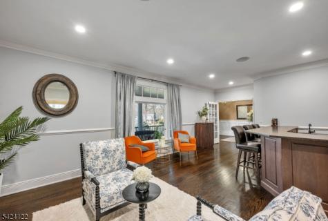 36 Clearwater Drive Hohokus NJ 07423