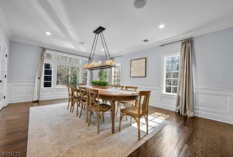 36 Clearwater Drive Hohokus NJ 07423