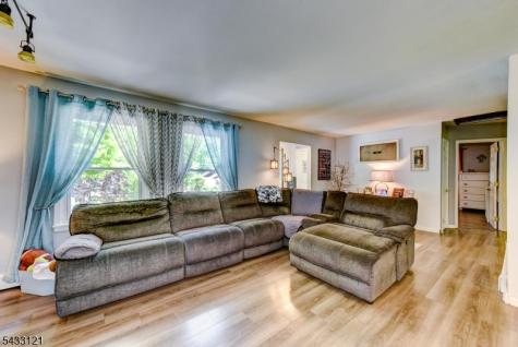 77 Marion Avenue Butler NJ 07405