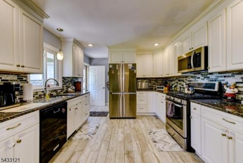 77 Marion Avenue Butler NJ 07405