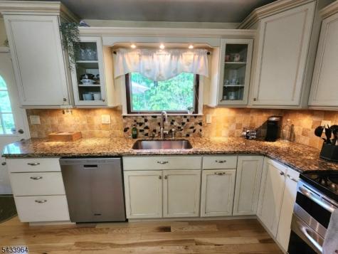 39 Douglas Drive Montville NJ 07082