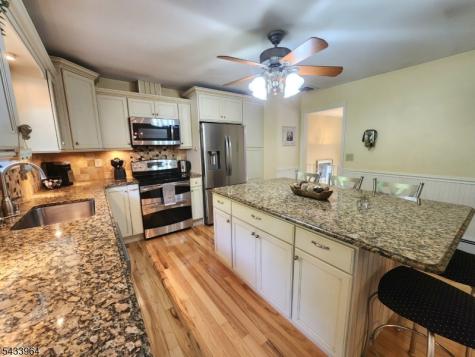 39 Douglas Drive Montville NJ 07082