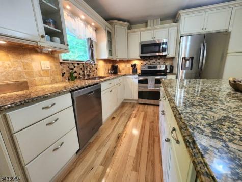 39 Douglas Drive Montville NJ 07082