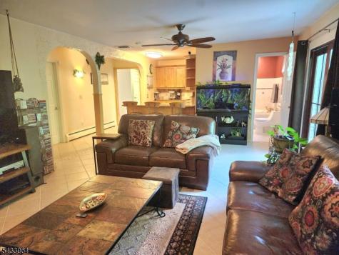 39 Douglas Drive Montville NJ 07082