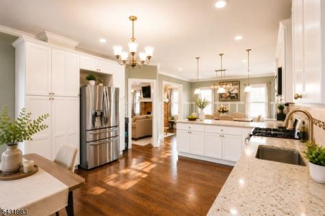 52 Hollywood Avenue Hillside NJ 07205