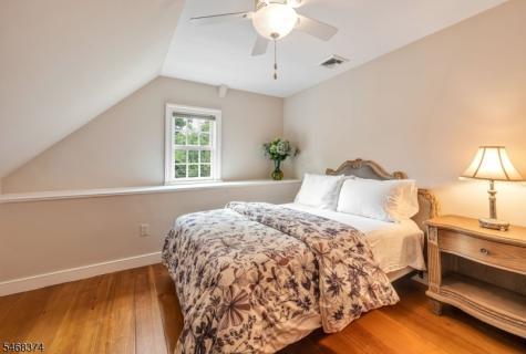 605 E Saddle River Road Hohokus NJ 07423