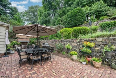 605 E Saddle River Road Hohokus NJ 07423