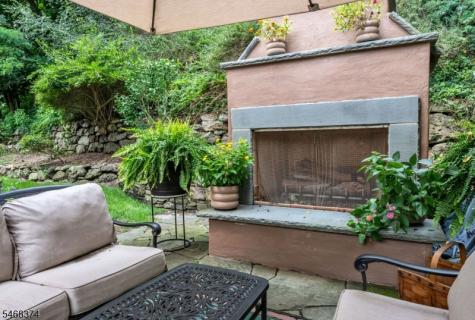 605 E Saddle River Road Hohokus NJ 07423