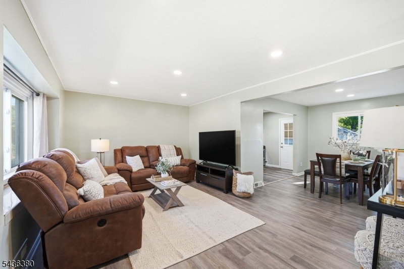 298 Fairway Avenue Belleville NJ 07109