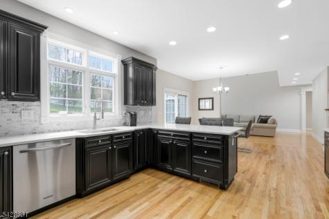 6 Perin Place Roxbury NJ 07876