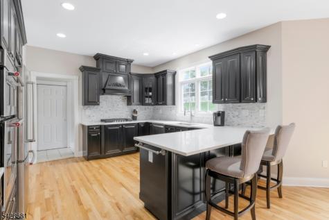 6 Perin Place Roxbury NJ 07876