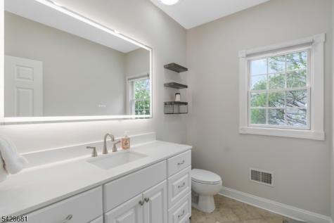 6 Perin Place Roxbury NJ 07876