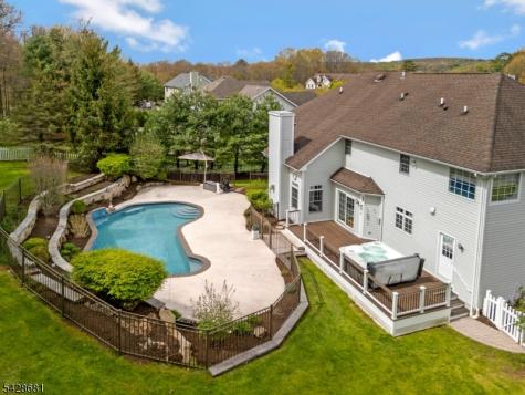 6 Perin Place Roxbury NJ 07876