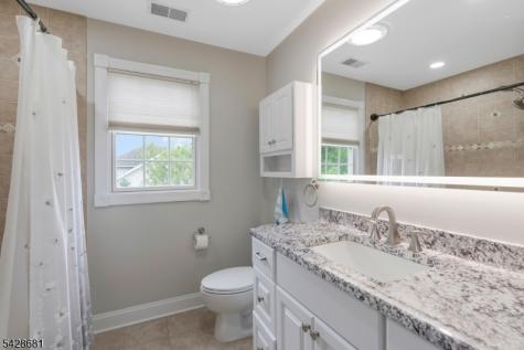 6 Perin Place Roxbury NJ 07876