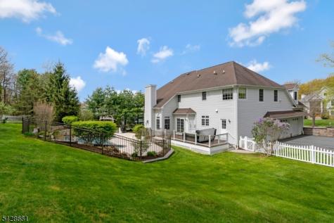 6 Perin Place Roxbury NJ 07876