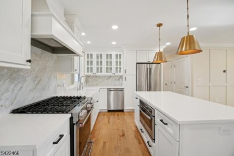 59 Oakwood Drive Wayne NJ 07470