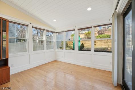 59 Oakwood Drive Wayne NJ 07470