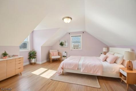59 Oakwood Drive Wayne NJ 07470