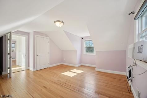 59 Oakwood Drive Wayne NJ 07470