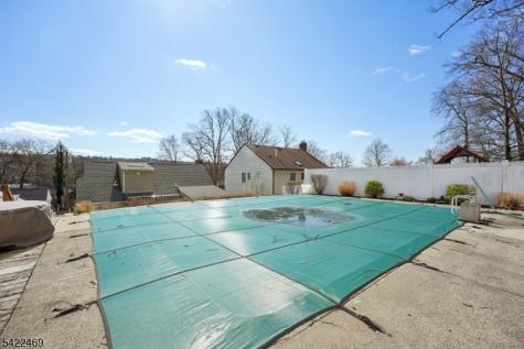 59 Oakwood Drive Wayne NJ 07470