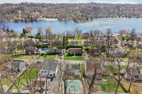 59 Oakwood Drive Wayne NJ 07470