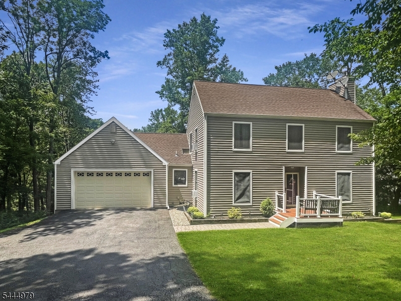 149 N Locust Lake Road Hope NJ 07825