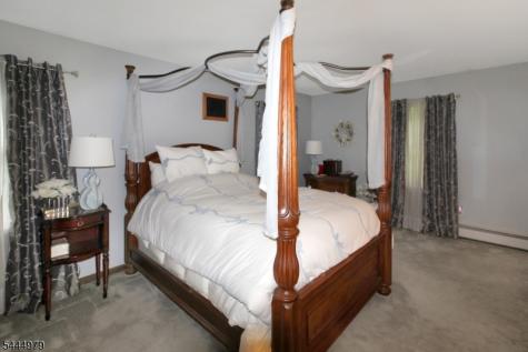 149 N Locust Lake Road Hope NJ 07825