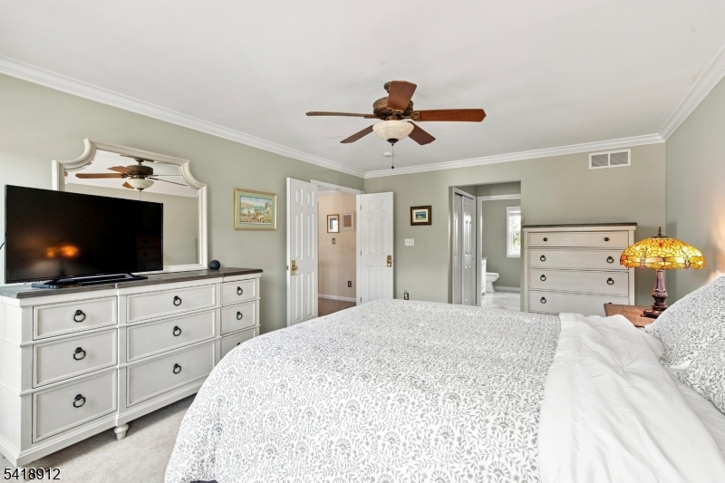 1709 Washington Valley Drive Greenwich NJ 08886