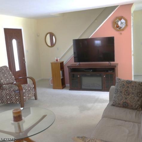 13 Summerall Road Franklin NJ 08873