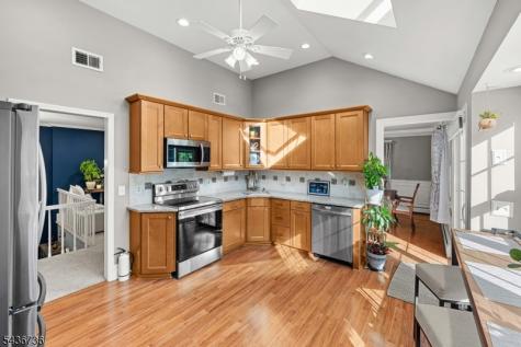 97 Beacon Hill Road Washington NJ 07830