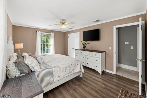97 Beacon Hill Road Washington NJ 07830