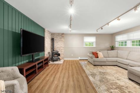 97 Beacon Hill Road Washington NJ 07830