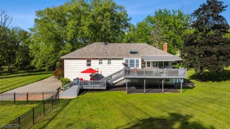 97 Beacon Hill Road Washington NJ 07830