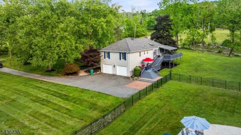 97 Beacon Hill Road Washington NJ 07830