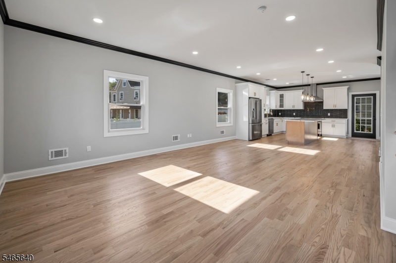 31 Bogert Street Totowa NJ 07512