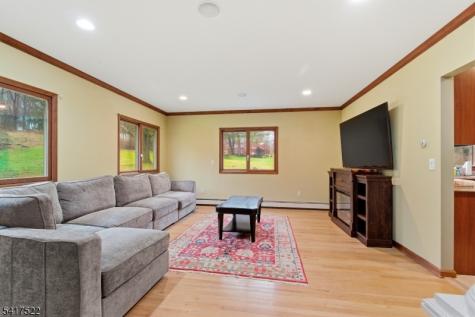 1 Old Mill Road Chester NJ 07930