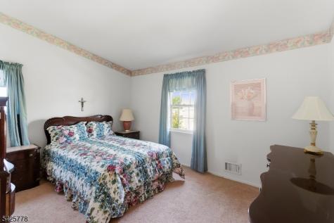 38 Atkins Terrace East Rutherford NJ 07073