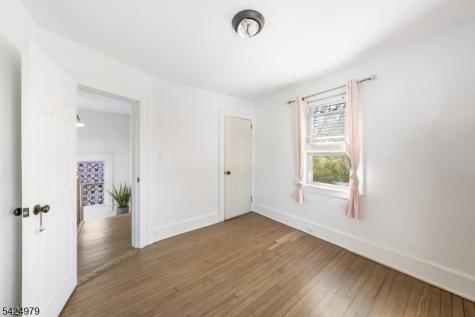 271 Lansdowne Avenue Union NJ 07083