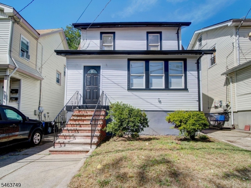 37 Philip Place Irvington NJ 07111