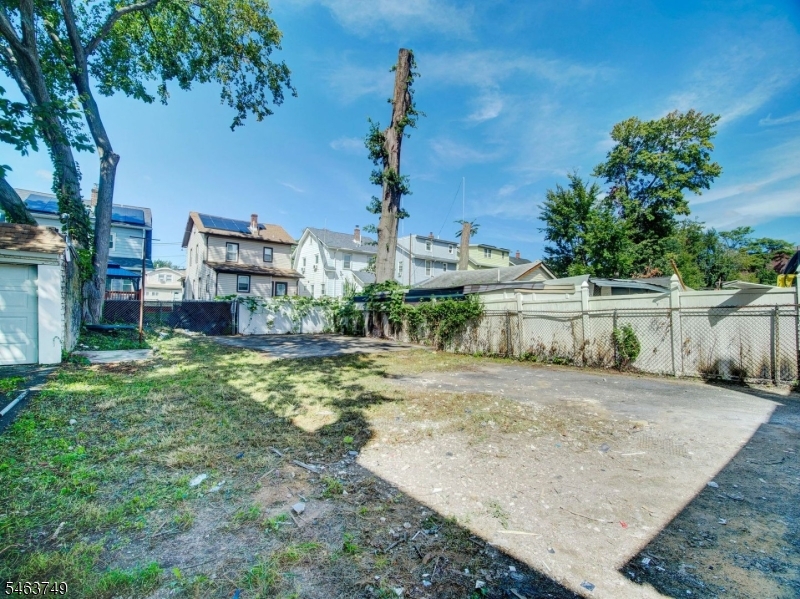 37 Philip Place Irvington NJ 07111