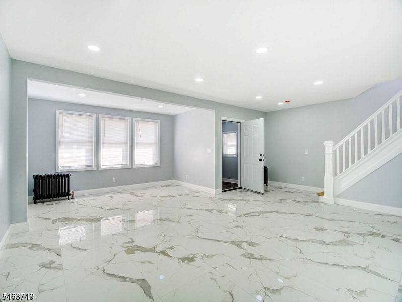 37 Philip Place Irvington NJ 07111