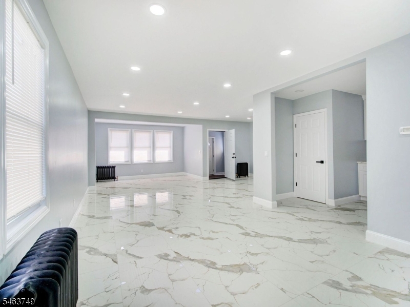 37 Philip Place Irvington NJ 07111