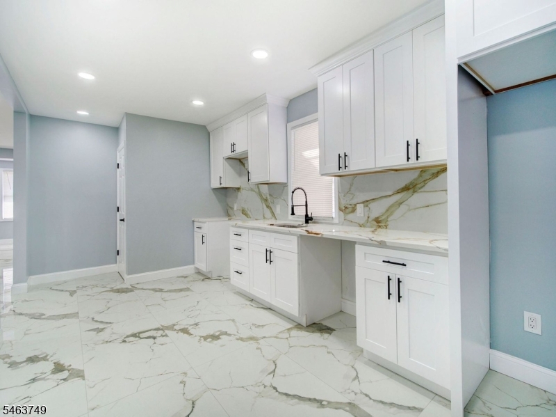 37 Philip Place Irvington NJ 07111