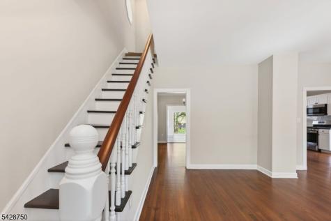 322 Madison Avenue Dunellen NJ 08812