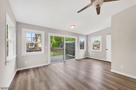 322 Madison Avenue Dunellen NJ 08812