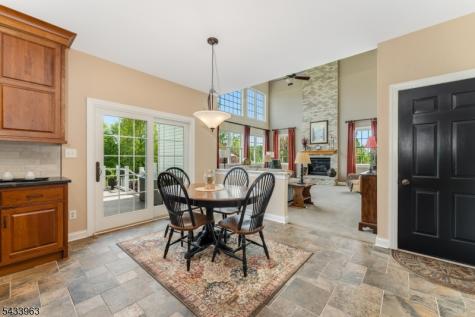 20 Balmoral Drive Alexandria NJ 08867