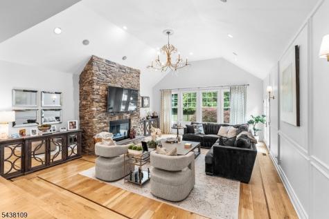 44 Brookvale Road Kinnelon NJ 07405