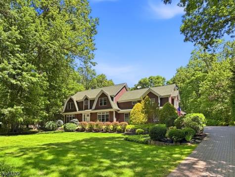 44 Brookvale Road Kinnelon NJ 07405